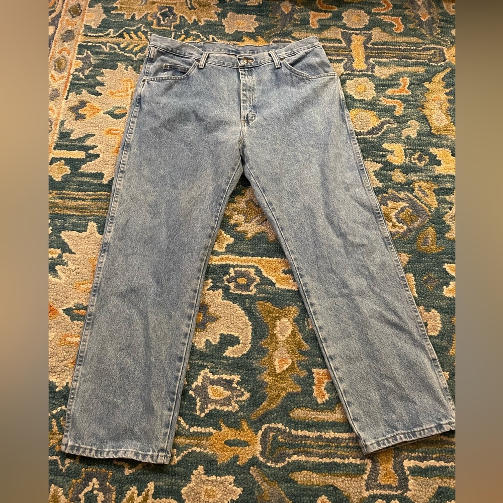 Wrangler Men’s Jeans, Acid washed, Size 38x30, regular fit